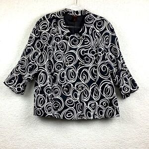 Multiple’s Women’s Size 2X  Blazer / Jacket.